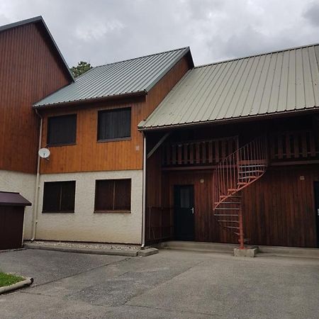Studio Meuble A Алмон Екстериор снимка