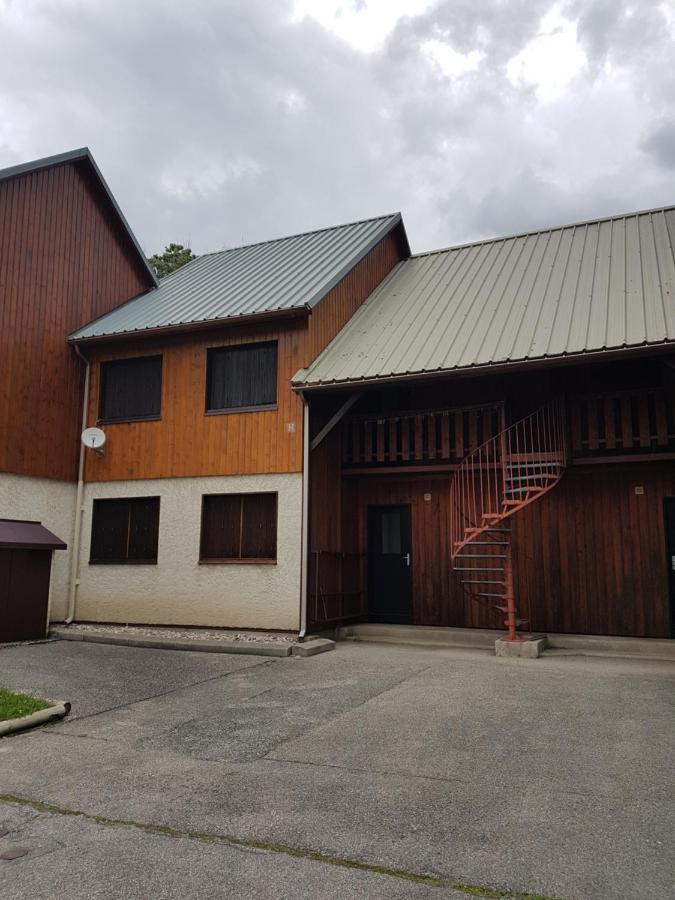 Studio Meuble A Алмон Екстериор снимка
